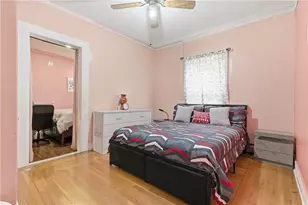 122 Perry St, Central Falls, RI 02863 - Photo 14