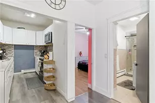122 Perry St, Central Falls, RI 02863 - Photo 12