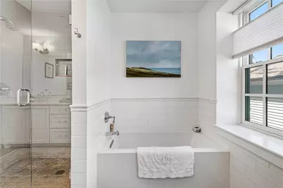 27 High Street #2, Newport, RI 02840 - Photo 26