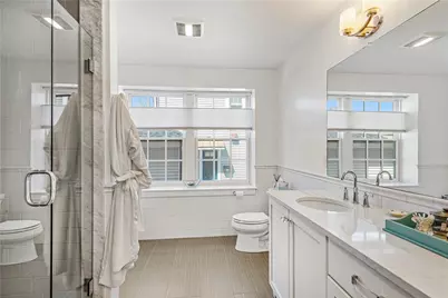 27 High Street #2, Newport, RI 02840 - Photo 24