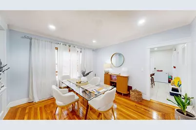 64 Yorkshire Street, Providence, RI 02908 - Photo 8