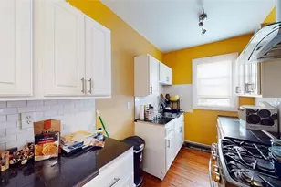 64 Yorkshire St, Providence, RI 02908 - Photo 28