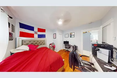 64 Yorkshire Street, Providence, RI 02908 - Photo 18