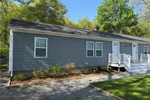 194 S Pier Rd, Narragansett, RI 02882 - Photo 2
