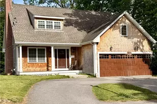 571 Fruit Hill Ave, North Providence, RI 02911 - Photo 2