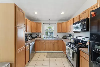 167 Central Street, Lincoln, RI 02838 - Photo 4