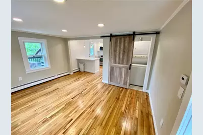 5 Simmons Street #2, Newport, RI 02840 - Photo 16