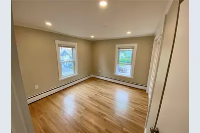 5 Simmons Street #2, Newport, RI 02840 - Photo 24