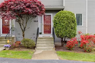23 Waterview Dr, Smithfield, RI 02917 - Photo 4