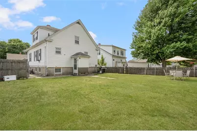 52 Dover Street, Pawtucket, RI 02860 - Photo 30