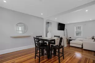 52 Dover St, Pawtucket, RI 02860 - Photo 4