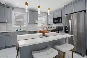 52 Dover St, Pawtucket, RI 02860 - Photo 12