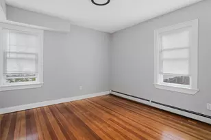 52 Dover St, Pawtucket, RI 02860 - Photo 16
