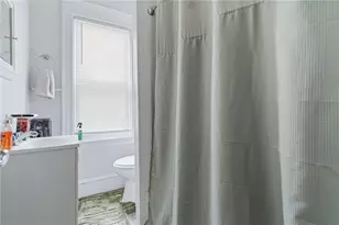 72 Academy Ave, Providence, RI 02908 - Photo 6