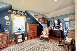 71 Wolcott Ave, Stonington, CT 06378 - Photo 12