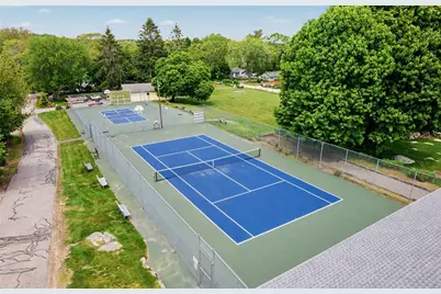 71 Wolcott Avenue, Stonington, CT 06378 - Photo 38