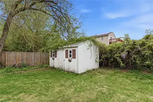 20 Stewart St, Warwick, RI 02889 - Photo 36