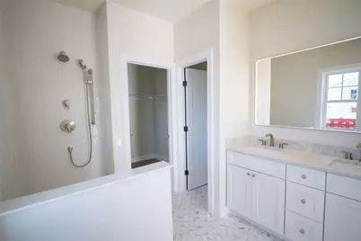 152 Revolution Way, Middletown, RI 02842 - Photo 4