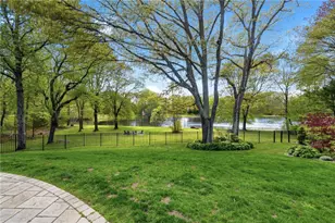 219 W Reach Dr, Jamestown, RI 02835 - Photo 10