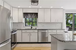 5 Aurora Dr, Cumberland, RI 02864 - Photo 16