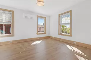 18 Barney St, Newport, RI 02840 - Photo 16