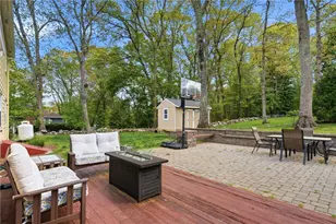 66 Maplewood Dr, East Greenwich, RI 02818 - Photo 4