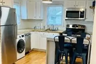 221 Purgatory Rd, Middletown, RI 02842 - Photo 4