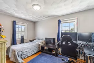 123 Scarborough Rd, Pawtucket, RI 02861 - Photo 16