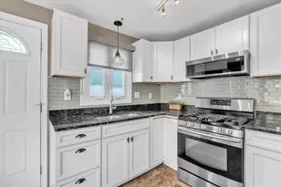 120 Hobson Ave, East Providence, RI 02914 - Photo 14