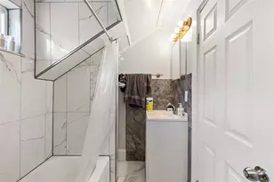 48 Calais St, Providence, RI 02908 - Photo 18
