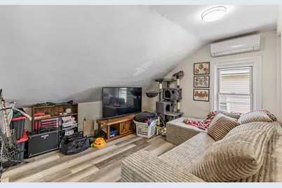 48 Calais Street, Providence, RI 02908 - Photo 16