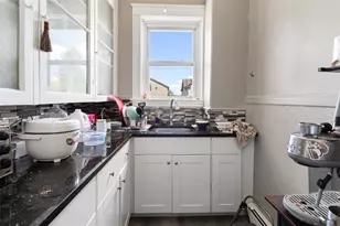 74 Sutton St, Providence, RI 02903 - Photo 20