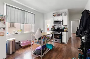 74 Sutton St, Providence, RI 02903 - Photo 16