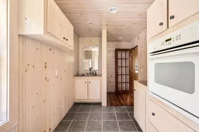 900 South Road, East Greenwich, RI 02818 - Photo 22