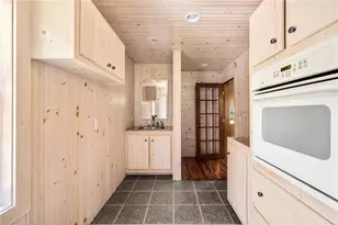 900 S Rd, East Greenwich, RI 02818 - Photo 22
