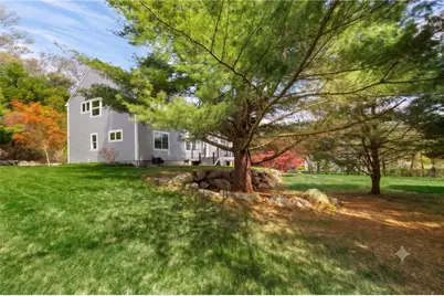 900 South Road, East Greenwich, RI 02818 - Photo 8