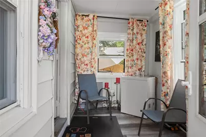 70 Brewster Street, Pawtucket, RI 02860 - Photo 6