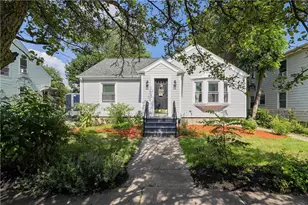 70 Brewster St, Pawtucket, RI 02860 - Photo 1