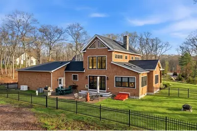 18 Fallon Trail, Westerly, RI 02891 - Photo 2