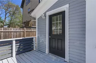 33 Pleasant St, Woonsocket, RI 02895 - Photo 34