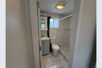 9 Apthorp Avenue #2, Newport, RI 02840 - Photo 6