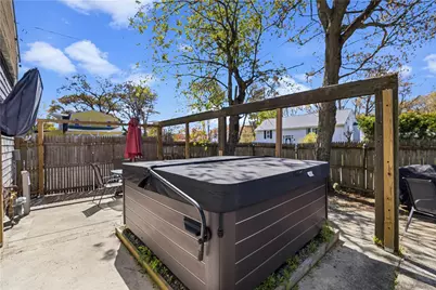 81 Allen Avenue, Warwick, RI 02889 - Photo 32