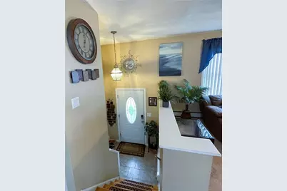 63 Capwell Avenue, Woonsocket, RI 02895 - Photo 8