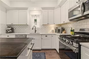 269 Bellman Ave, Warwick, RI 02889 - Photo 16