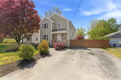 61 Metropolitan Avenue, Cranston, RI 02920 - Photo 2