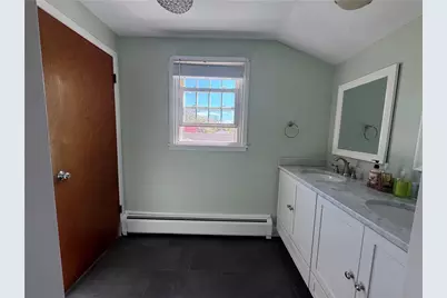 27 Monmouth Drive, East Providence, RI 02515 - Photo 32