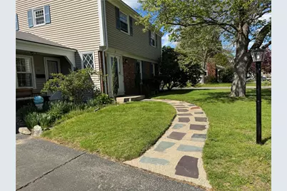 27 Monmouth Drive, East Providence, RI 02515 - Photo 6