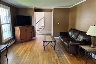 27 Monmouth Dr, East Providence, RI 02515 - Photo 10