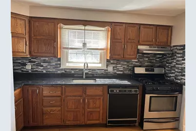 27 Monmouth Drive, East Providence, RI 02515 - Photo 18