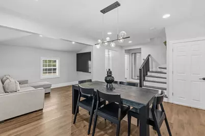 102 Sayles Avenue, Warwick, RI 02889 - Photo 6